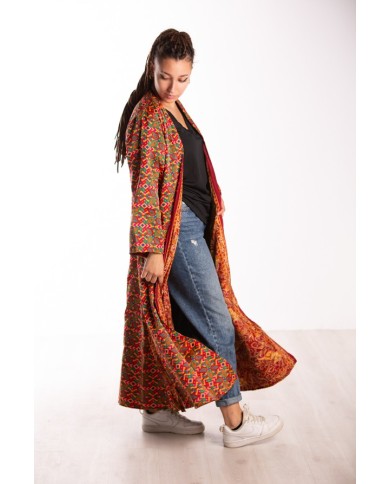 Abrigo Kimono Shruti artesanal en telas sari y bordados