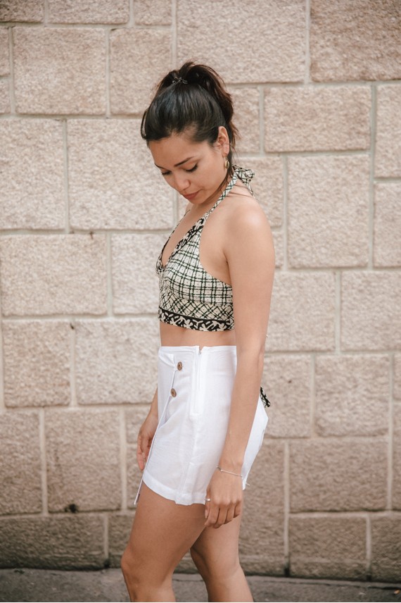 Pantalón Corto Panel Frontal