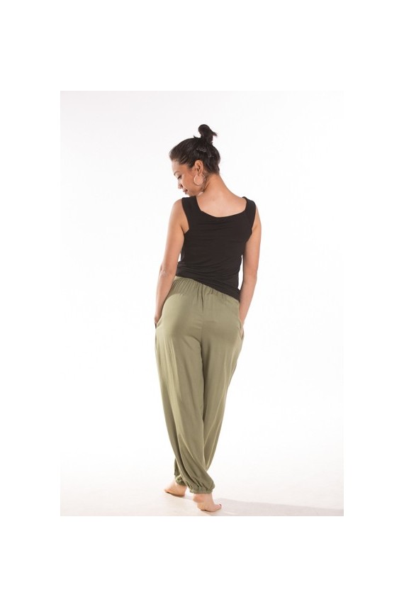 Pantalón globo largo unisex de viscosa, cintura ajustable y estilo bohemio.