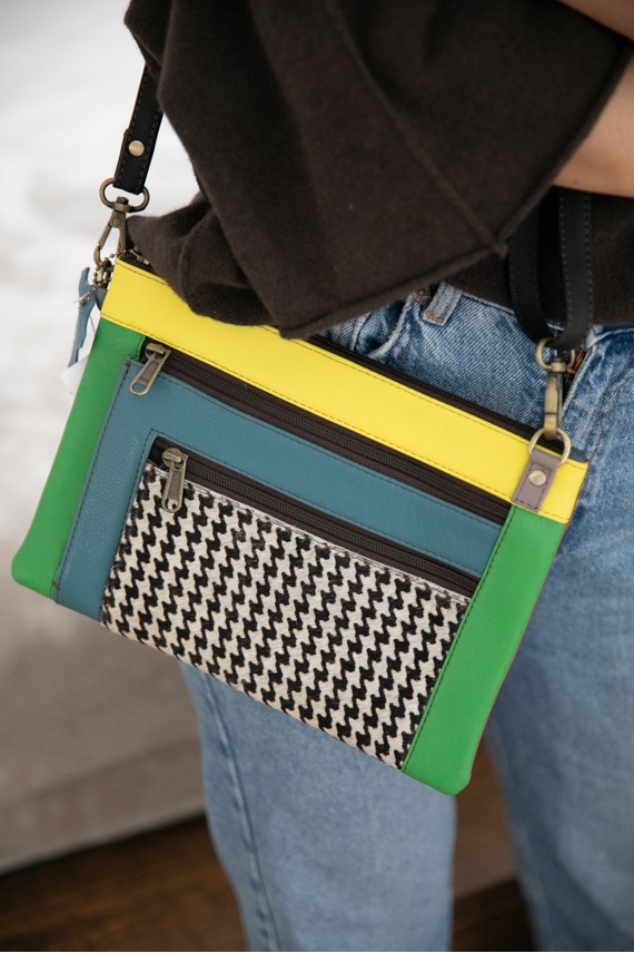 Bolso clutch piel verde by Soruka Bolso clutch piel verde by Soruka