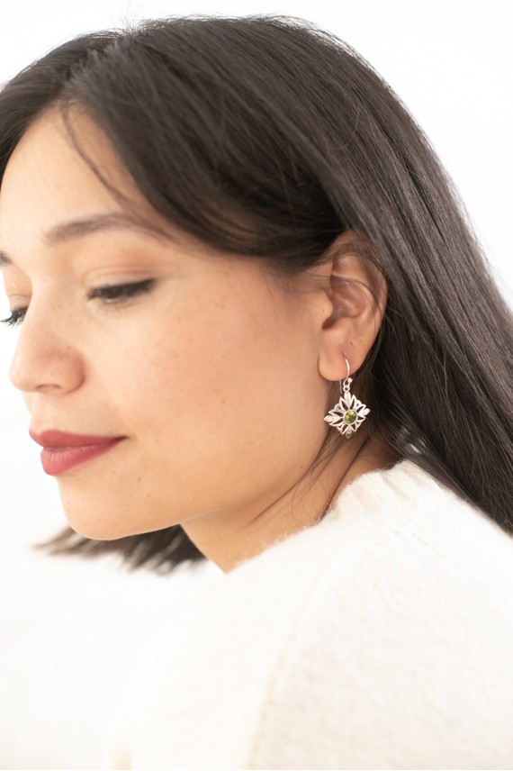 Pendientes plata Flor peridoto Pendientes plata Flor peridoto