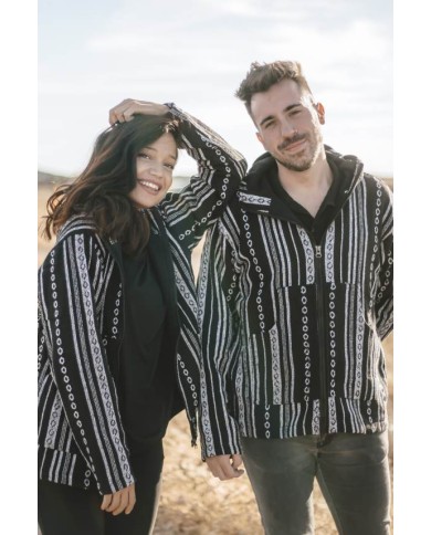 Chaqueta polar Gueri blanca y negra