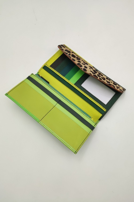 Cartera Judith Green Leopard by Soruka