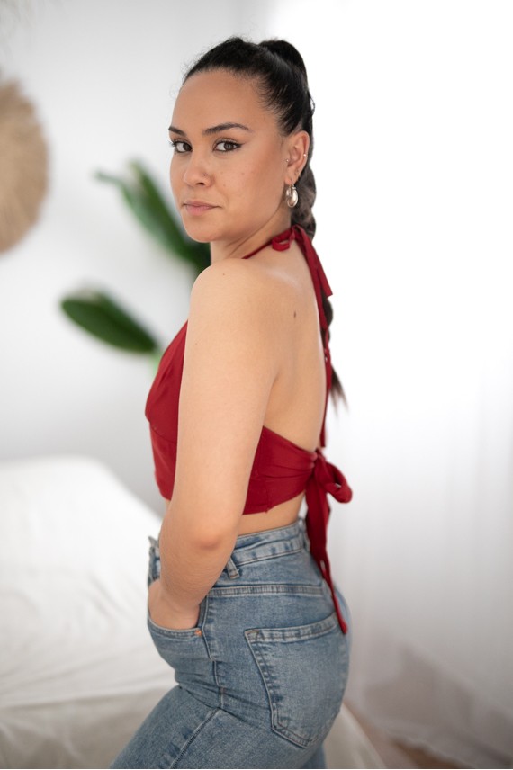 Top Seda Liso Eskorzo Top Seda Liso Eskorzo