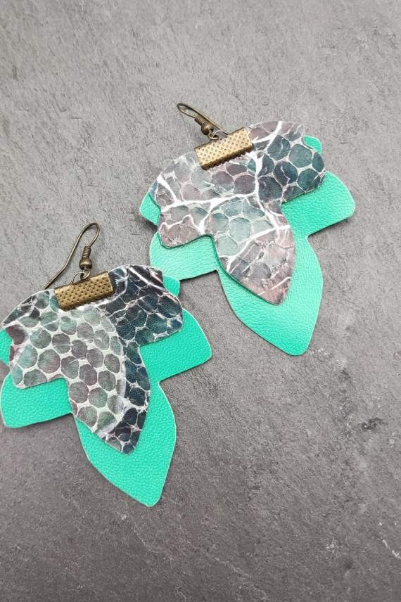 Pendientes Cuero Tricolor Hoja Megechi