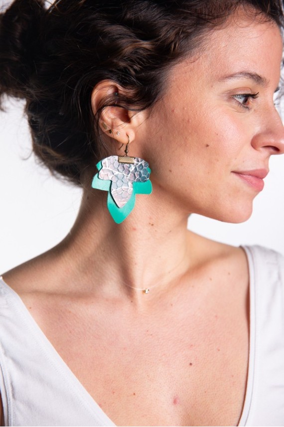Pendientes Cuero Tricolor Hoja Megechi