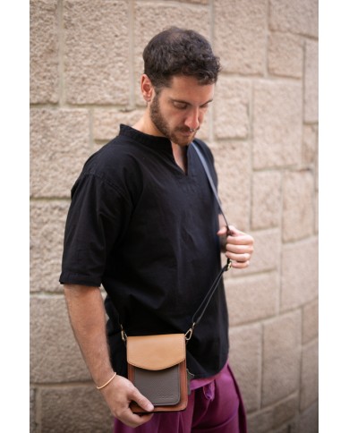 Bolso Brad unisex Sling by Soruka Camel