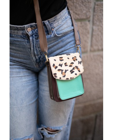 Bolso Aiko Animal Print by Soruka Verde Bolso Aiko Animal Print by Soruka Verde