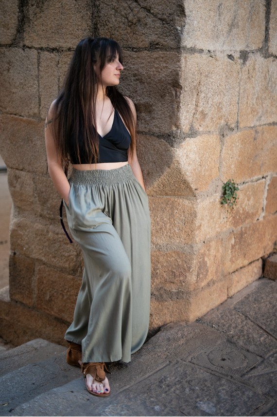 Pantalón viscosa liso ancho cintura elástica