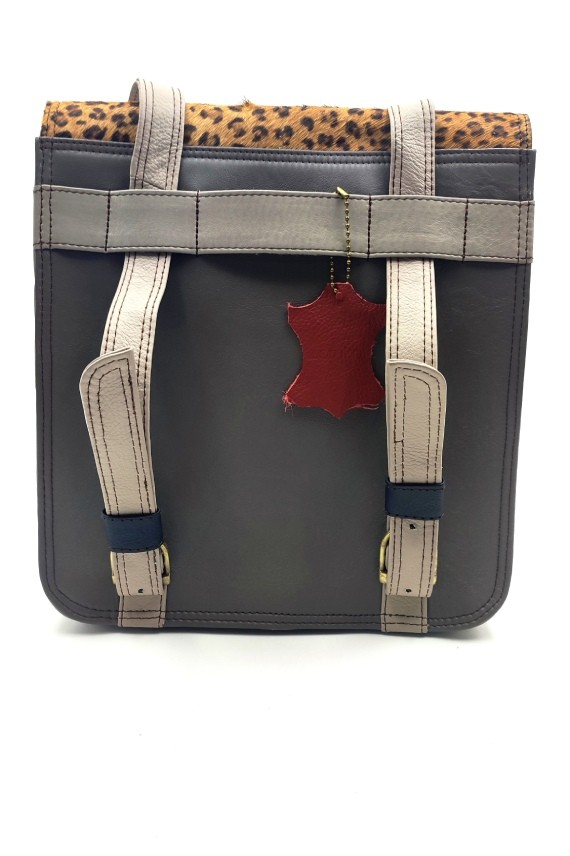 Bolso Mochila Remi backpack print guepardo by Soruka Bolso Mochila Remi backpack print guepardo by Soruka
