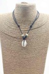 Collar Cauri cuero Vaivai