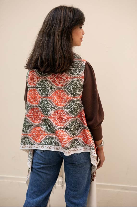 Chaleco Pashmina Arte Nómada Bordado con Flecos