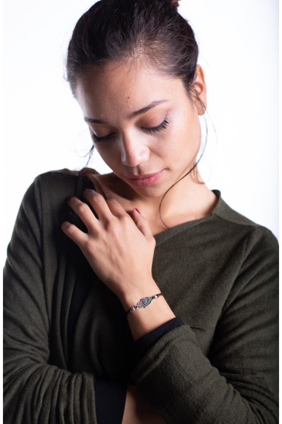 Pulsera cuero mano de Fátima zamak
