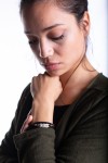 Pulsera Cuero Zamak Perlas Incrustadas Tusa