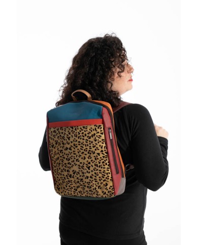 Bolso Mochila Chiara backpack Leopardo by Soruka Bolso Mochila Chiara backpack Leopardo by Soruka