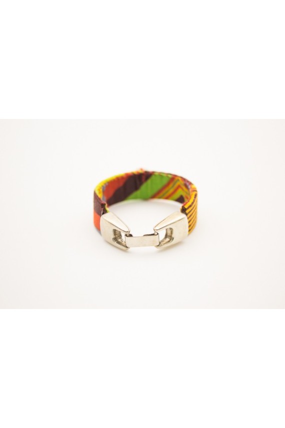 Pulsera Cuero Forrada Tela Wax Africana Concha Cauri Kenema