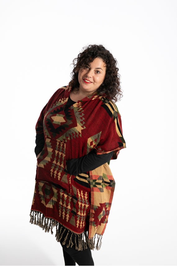 Poncho Cuadrado Jacquart Flecos Poncho Cuadrado Jacquart Flecos