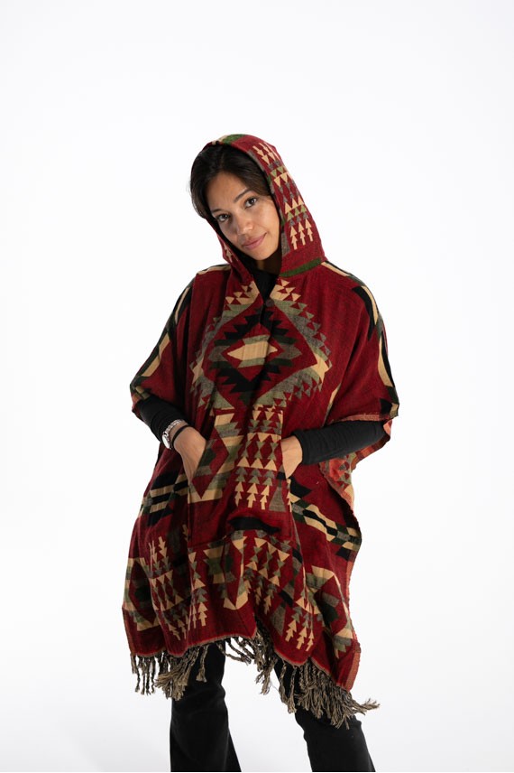 Poncho Cuadrado Jacquart Flecos Poncho Cuadrado Jacquart Flecos