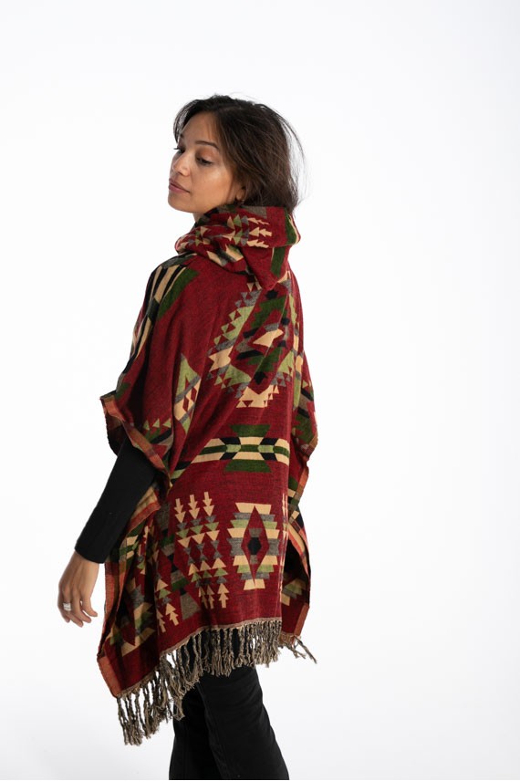 Poncho Cuadrado Jacquart Flecos Poncho Cuadrado Jacquart Flecos