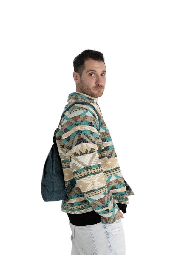 Chaqueta unisex de algodón con estampado navajo y botones de coco, prenda artesanal estilo boho Samarkanda.