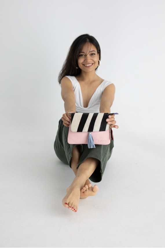 Bolso Lily Crossbody Animal Print Cebra by Soruka Bolso Lily Crossbody Animal Print Cebra by Soruka