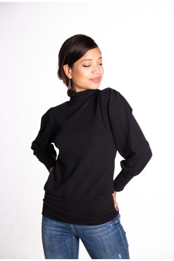 Top de felpa liso con cuello cisne y manga larga en color neutro – Samarkanda