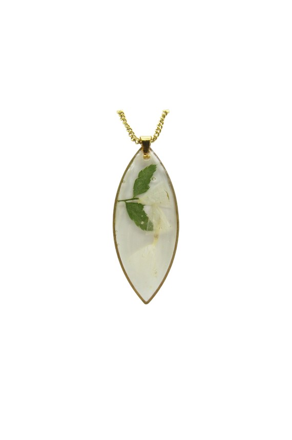 Collar Resina Wade con flor blanca y hoja verde Collar Resina Wade con flor blanca y hoja verde