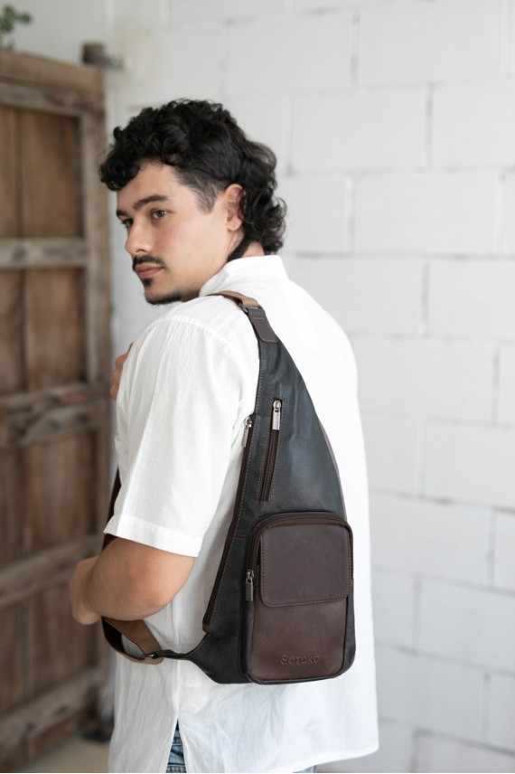 Bolso Bandolera Albert Sling Marrón by Soruka Bolso Bandolera Albert Sling Marrón by Soruka