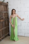 Mujer con Vestido Raye bambula Verde Mujer con Vestido Raye bambula Verde