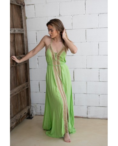 Mujer con Vestido Raye bambula Verde Mujer con Vestido Raye bambula Verde