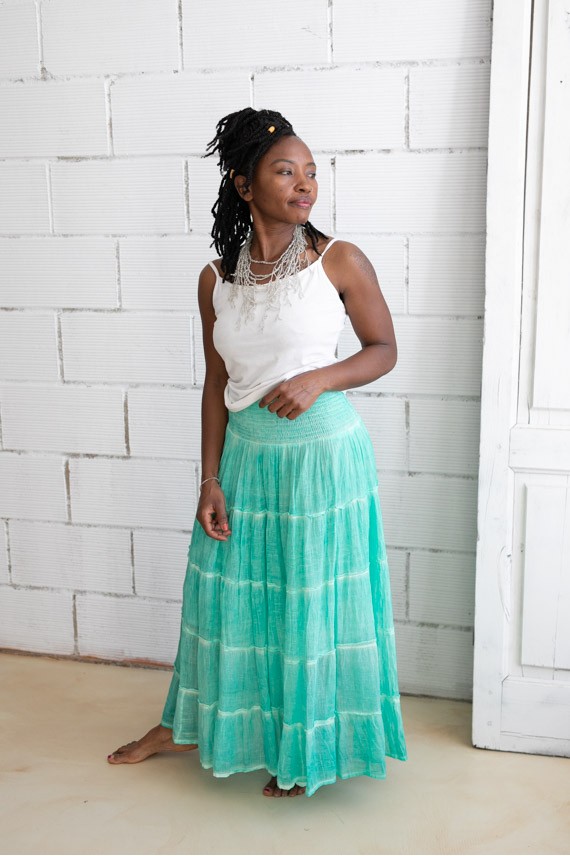 Falda Larga Velo Algodón volante sobretintada