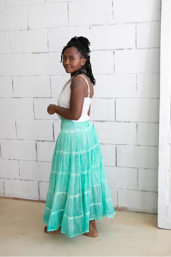 Falda Larga Velo Algodón volante sobretintada