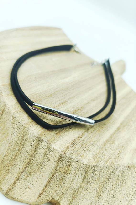 Choker Velvet detalle metálico Choker Velvet detalle metálico