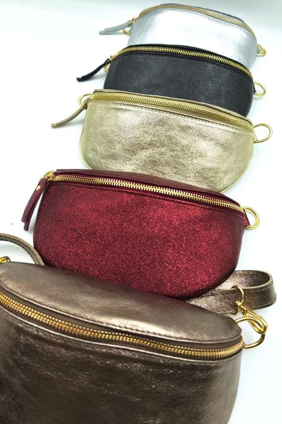 Riñonera de piel con cremallera y correa ajustable Samarkanda Riñonera de piel con cremallera y correa ajustable Samarkanda