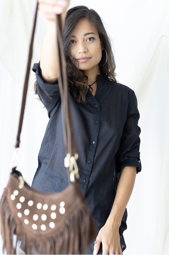Bolso Tachuelas y Flecos Kila Bolso Tachuelas y Flecos Kila