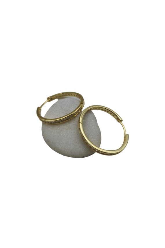 Pendientes aro en plata de ley con circonitas engastadas, diseño elegante y minimalista, cierre segmentado, Samarkanda. Pendientes aro en plata de ley con circonitas engastadas, diseño elegante y minimalista, cierre segmentado, Samarkanda.