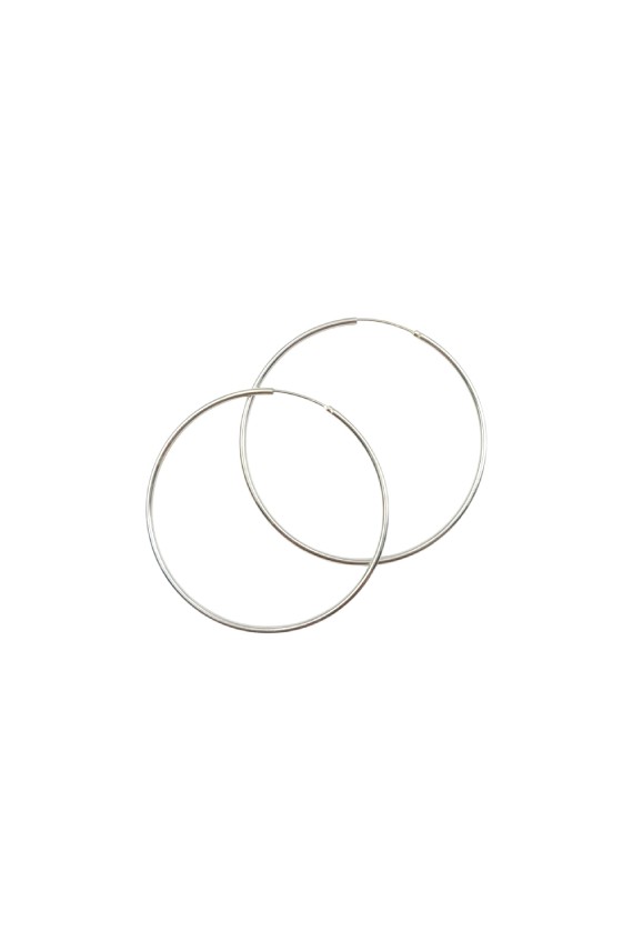 Pendientes aro grande de plata de ley 925 lisos, diseño minimalista y elegante, Samarkanda. Pendientes aro grande de plata de ley 925 lisos, diseño minimalista y elegante, Samarkanda.