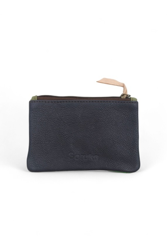 Monederos patchwork de piel reciclada con estampado animal print y colores vivos, diseño artesanal Samarkanda.