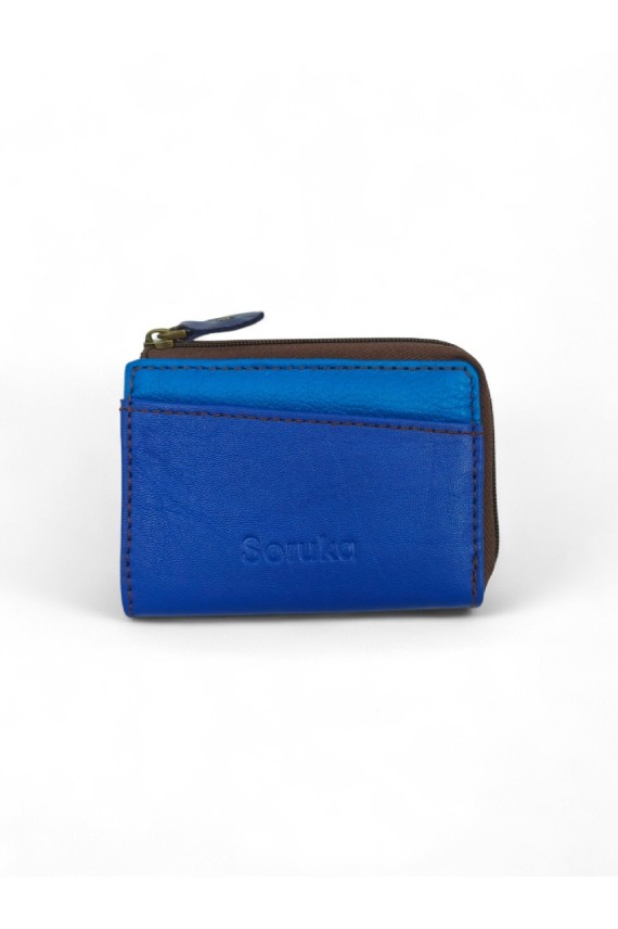 Monederos multicolor de piel reciclada con cremallera, diseño artesanal sostenible de Soruka para Samarkanda. Monederos multicolor de piel reciclada con cremallera, diseño artesanal sostenible de Soruka para Samarkanda.