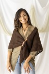 Pico de punto triangular en viscosa con hebilla delantera, estilo boho chic Samarkanda. Pico de punto triangular en viscosa con hebilla delantera, estilo boho chic Samarkanda.