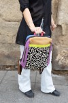 Bolso Mochila Vaca de piel sostenible y ecofriendly, diseño artesanal multicolor con print animal, hecho a mano