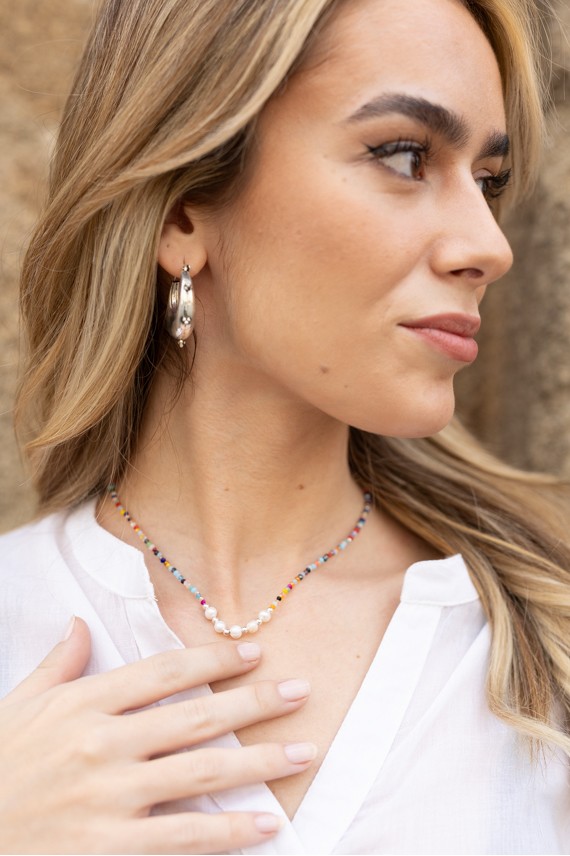 Gargantilla Samarkanda en plata de ley con perlas naturales y piedras semipreciosas multicolor. Gargantilla Samarkanda en plata de ley con perlas naturales y piedras semipreciosas multicolor.
