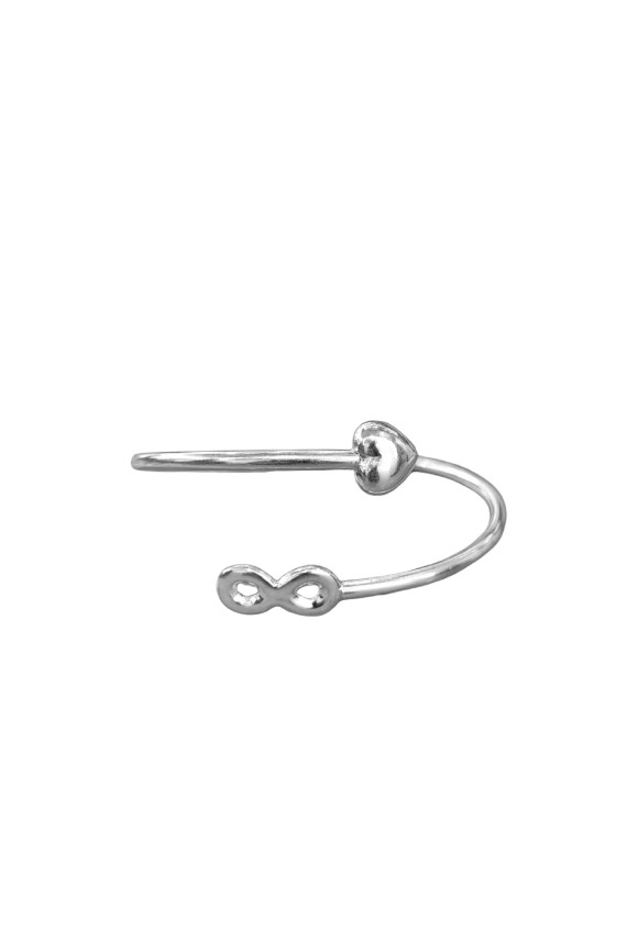 Pulsera de aro rígido en plata de ley con corazón e infinito en los extremos, símbolo de amor eterno. Pulsera de aro rígido en plata de ley con corazón e infinito en los extremos, símbolo de amor eterno.