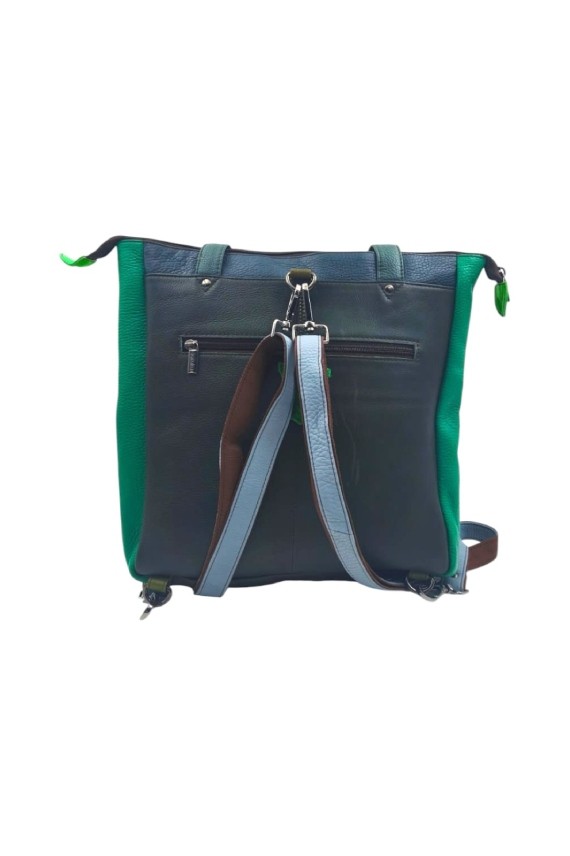 Bolso Mochila Ellie de piel reciclada y ecofriendly, diseño artesanal hecho a mano por Soruka x Samarkanda