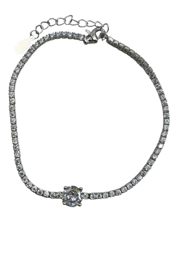 “Pulsera de plata con hilera de cristales brillantes y piedra central, diseño elegante Samarkanda.”