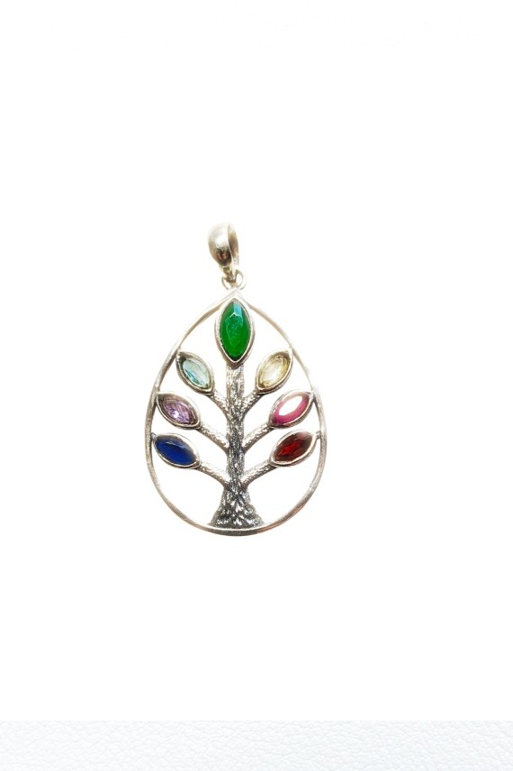 "Colgante de plata de ley con Árbol de la Vida ovalado y 7 circonitas de chakras, joya artesanal Samarkanda."
