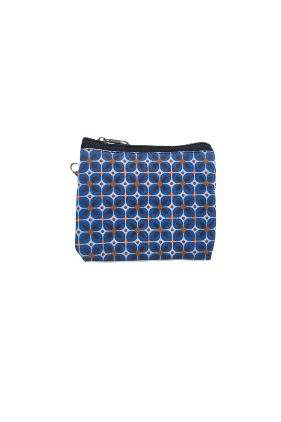 Monederos de tela con estampados geométricos en varios colores, cada uno con diseño compacto y doble cremallera.