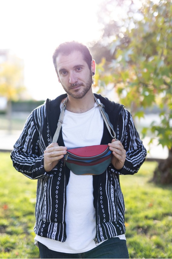 Riñonera Moon Plain Petróleo By Soruka