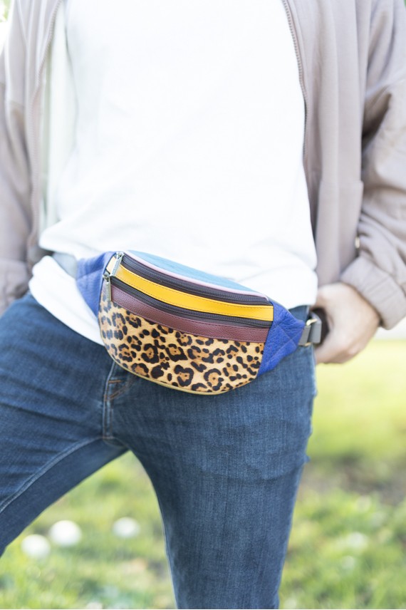 Riñonera Moon Print Guepardo Azul By Soruka