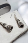 Pendientes cónicos Bali en plata de ley con diseño de filigrana étnica, joya artesanal hecha a mano en India Samarkanda.